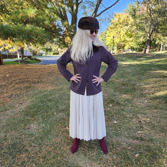 Vintage Ex Cond Mousieur X Mink Hat & Doncaster Mink Collar Jacket, 6, $180 - Picture 11 of 13